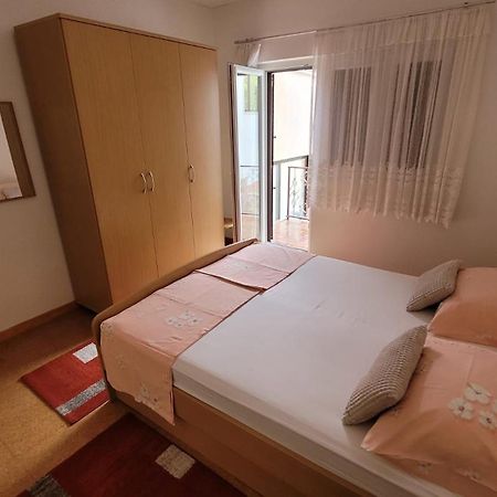 מאקרסקה Apartmani Marijanovic מראה חיצוני תמונה
