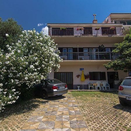 מאקרסקה Apartmani Marijanovic מראה חיצוני תמונה