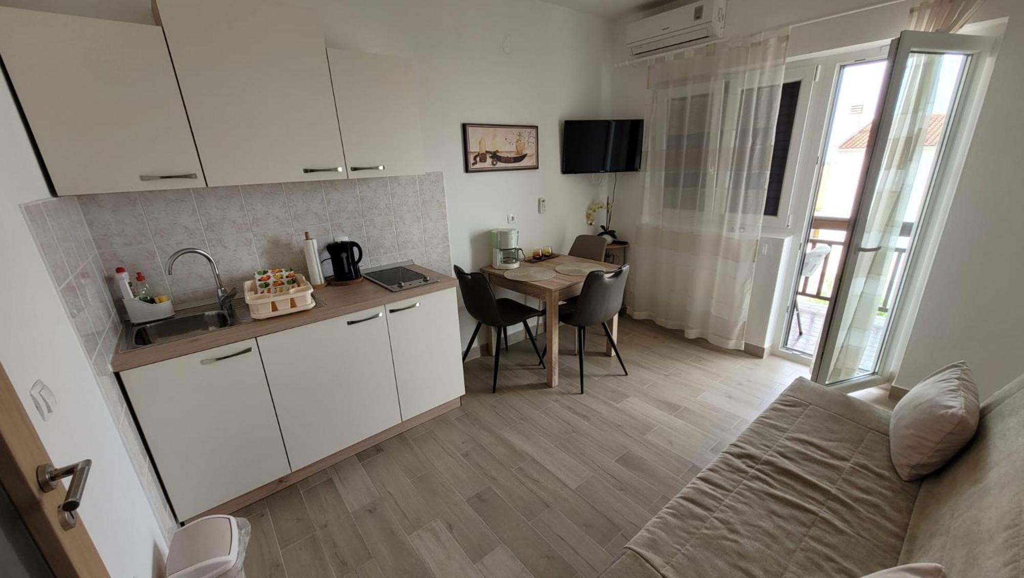 מאקרסקה Apartmani Marijanovic מראה חיצוני תמונה