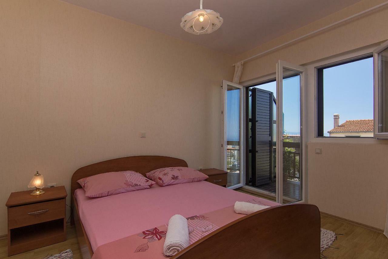 מאקרסקה Apartmani Marijanovic מראה חיצוני תמונה