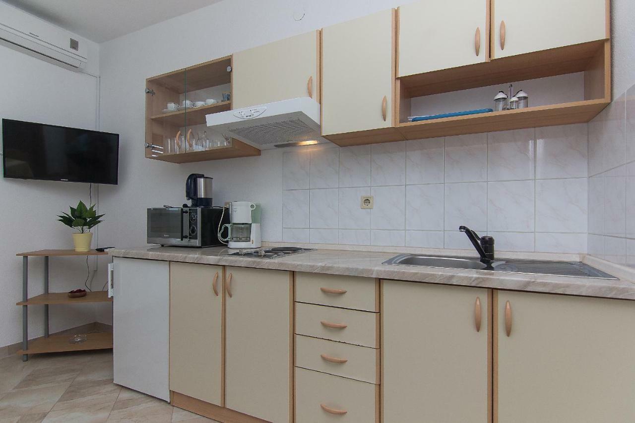 מאקרסקה Apartmani Marijanovic מראה חיצוני תמונה